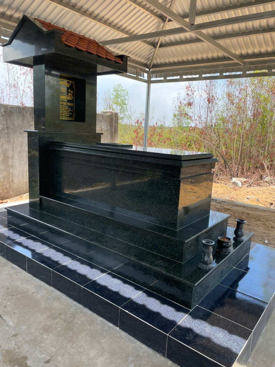 Bảng Giá Mộ Đá – Mộ Đá Hoa Cương Đẹp 2026 | Giá Rẻ Tận Xưởng, Cam Kết Chất Lượng